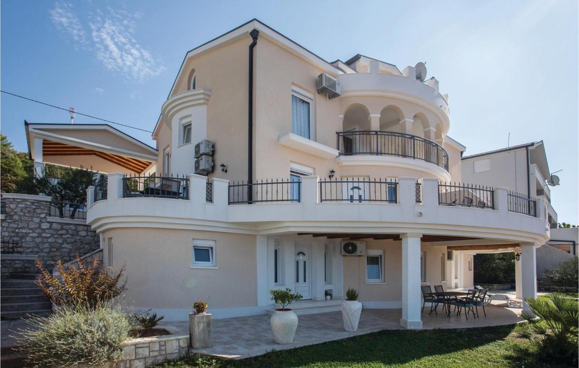 Lovely Apartment In Komarna With House Sea View Klek Dış mekan fotoğraf